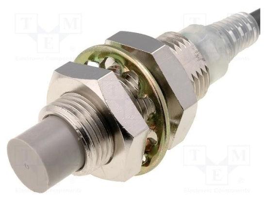OMRON E2E-X8MD1 2M Inductive Proximity Sensor Lotted in Pakistan