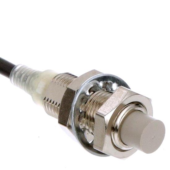 OMRON E2E-X8MD1 2M  Inductive Proximity Sensor Lotted in Pakistan thumbnail 2