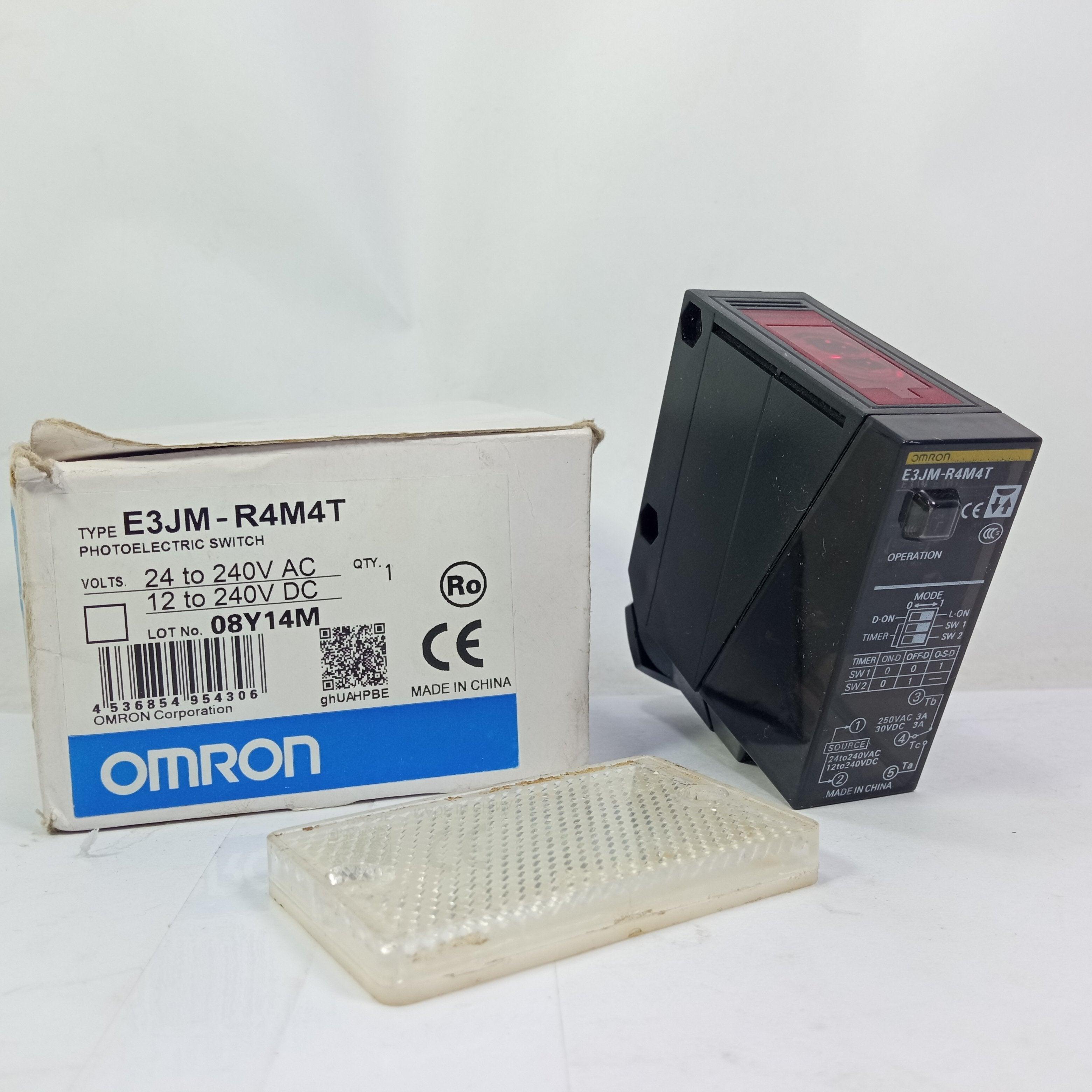 Omron E3JM-R4M4T Photoelectric Type Retro-Reflective Sensor