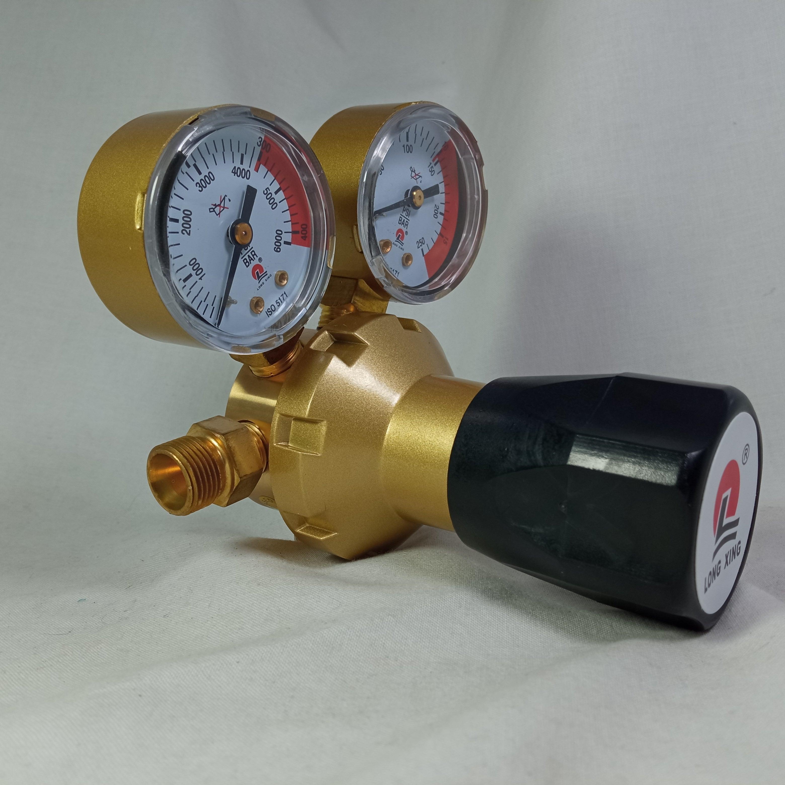M66/861oxygen regulator gas pressure gauge High Low Pressure manometer oxygen In Pakistan thumbnail 7