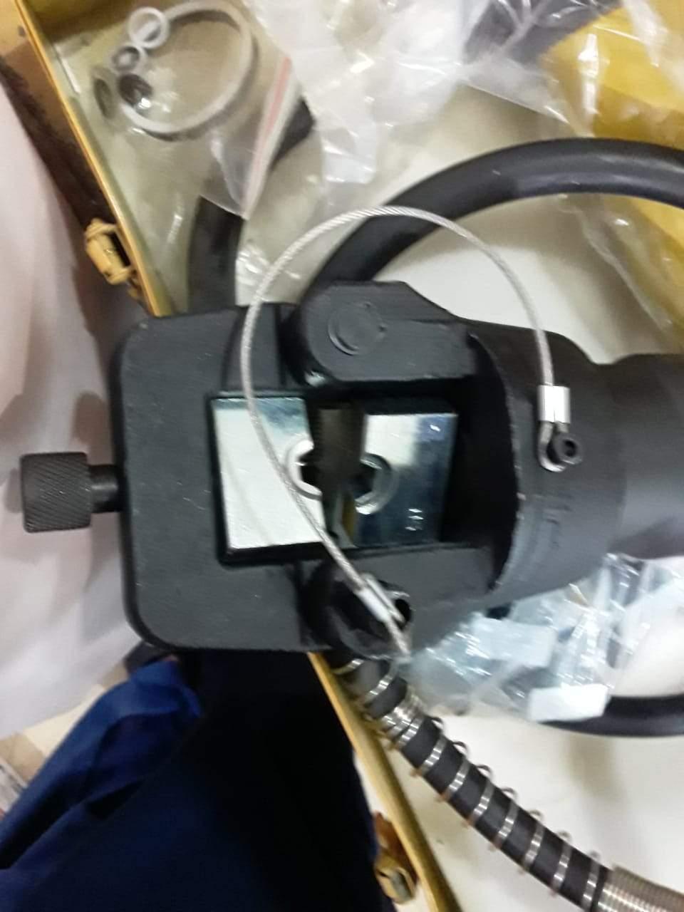 Smart Hydraulic Crimping Tool Hhy-400A in Pakistan thumbnail 5