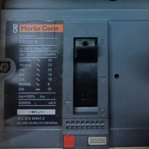 MERLIN GERIN NS250N TM200D Circuit-Breaker Disjonctrur in Pakistan thumbnail 3
