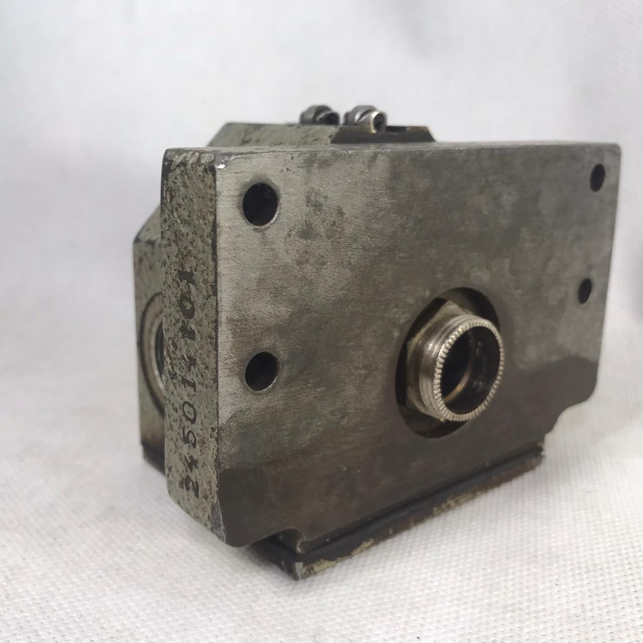 Balluff B70 SN 24501 Rotary Cam Switch,D-7303 Neuhausen  Lotted in Pakistan thumbnail 5