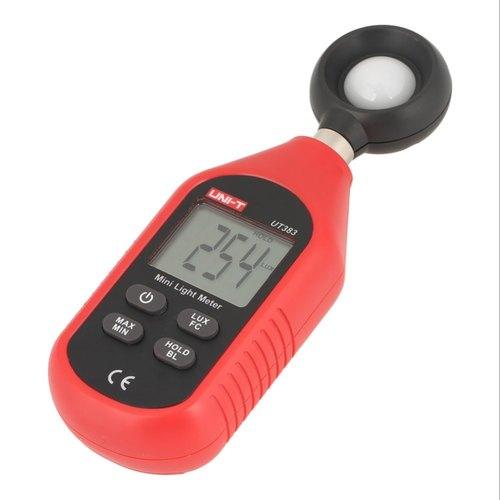 UNI T UT383 Digital Mini Lux Light Meter Light Intensity Meter in Pakistan thumbnail 2