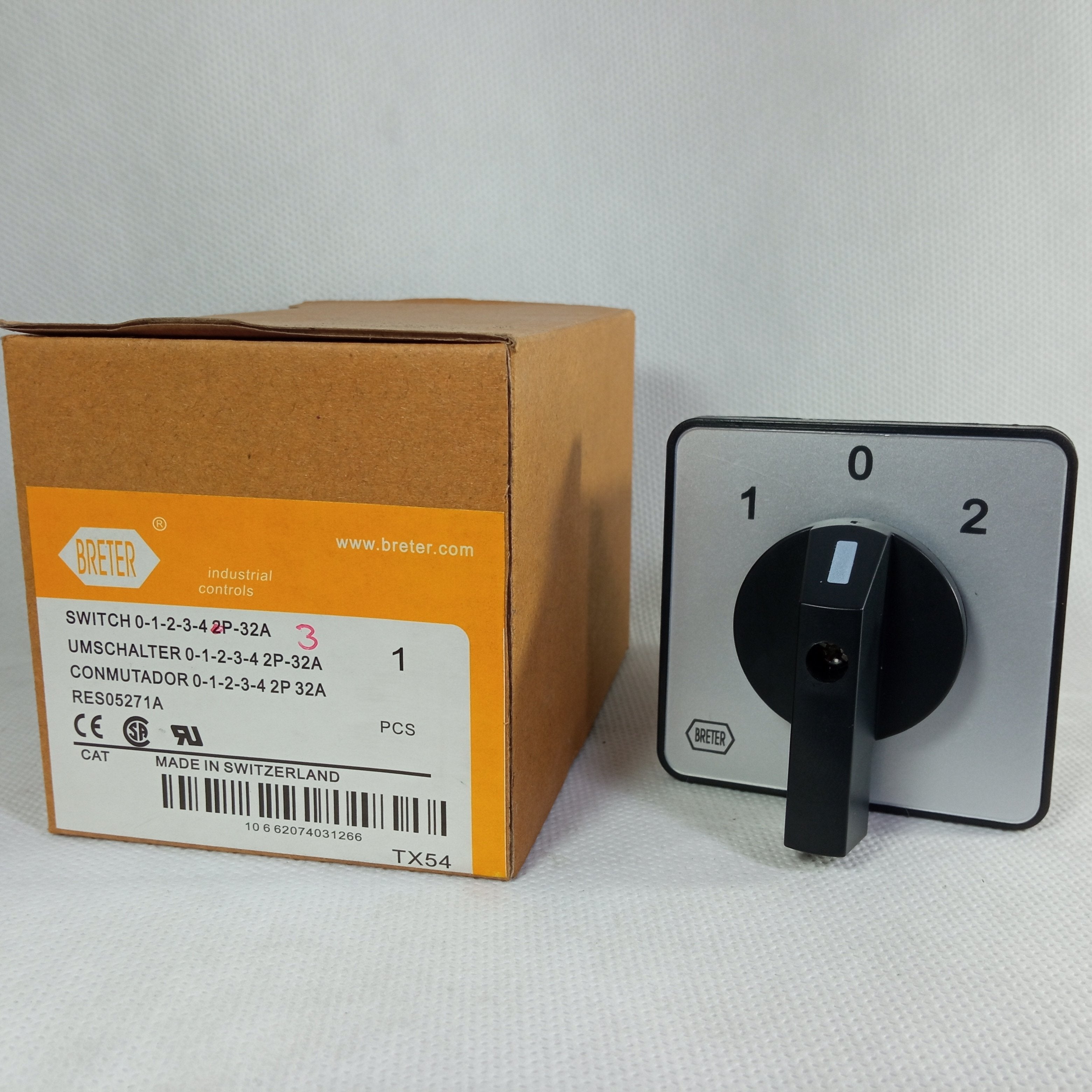 BRETER Cam Switch 1-0-2 Position Rotary Changeover Switches in Pakistan - 50A/4 thumbnail 4