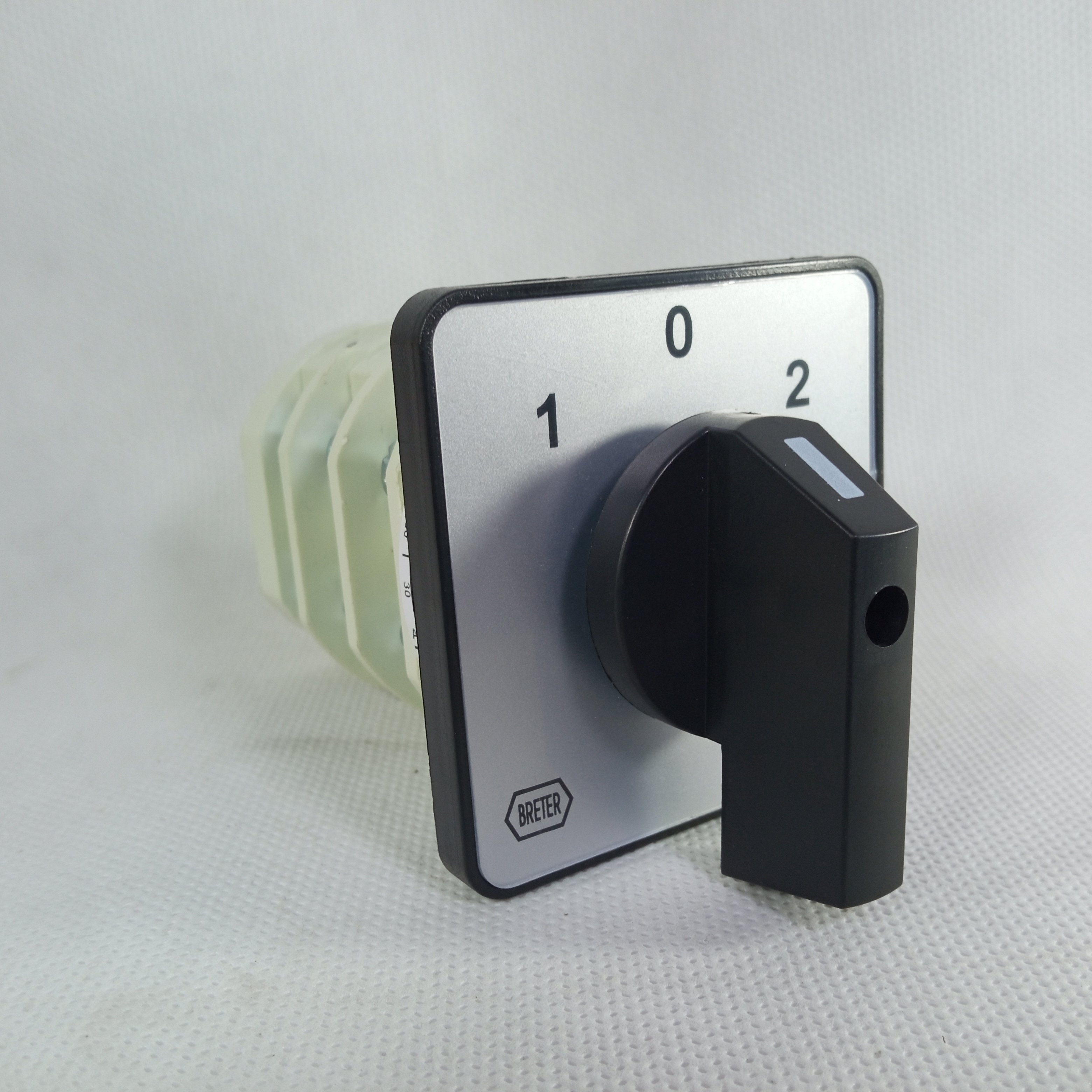 BRETER Cam Switch 1-0-2 Position Rotary Changeover Switches in Pakistan - 75A/2