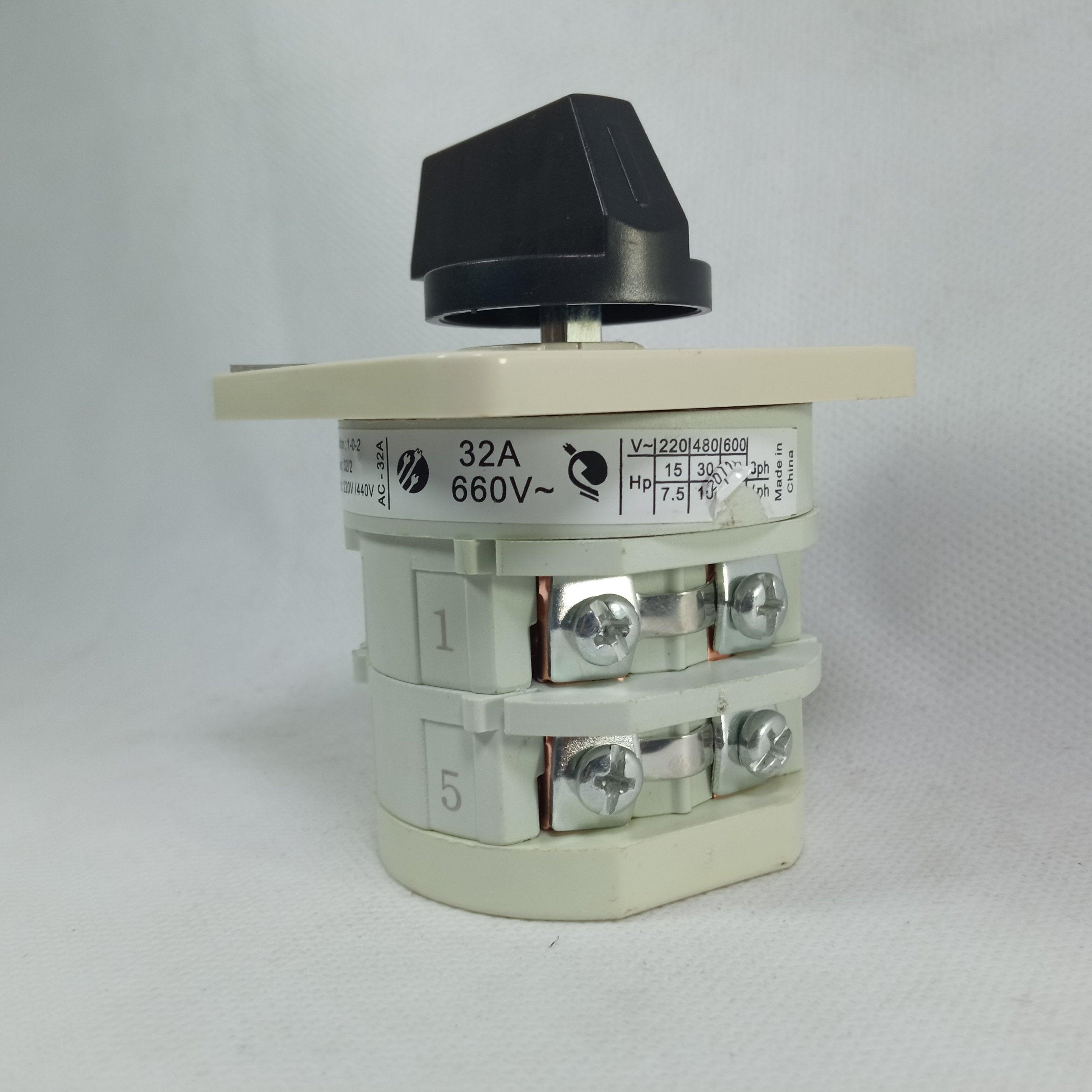 SCHNEIDER ELECTRIC Rotary Cam Switches Change Over Switch in Pakistan - 3 pole / 50 Amp thumbnail 3