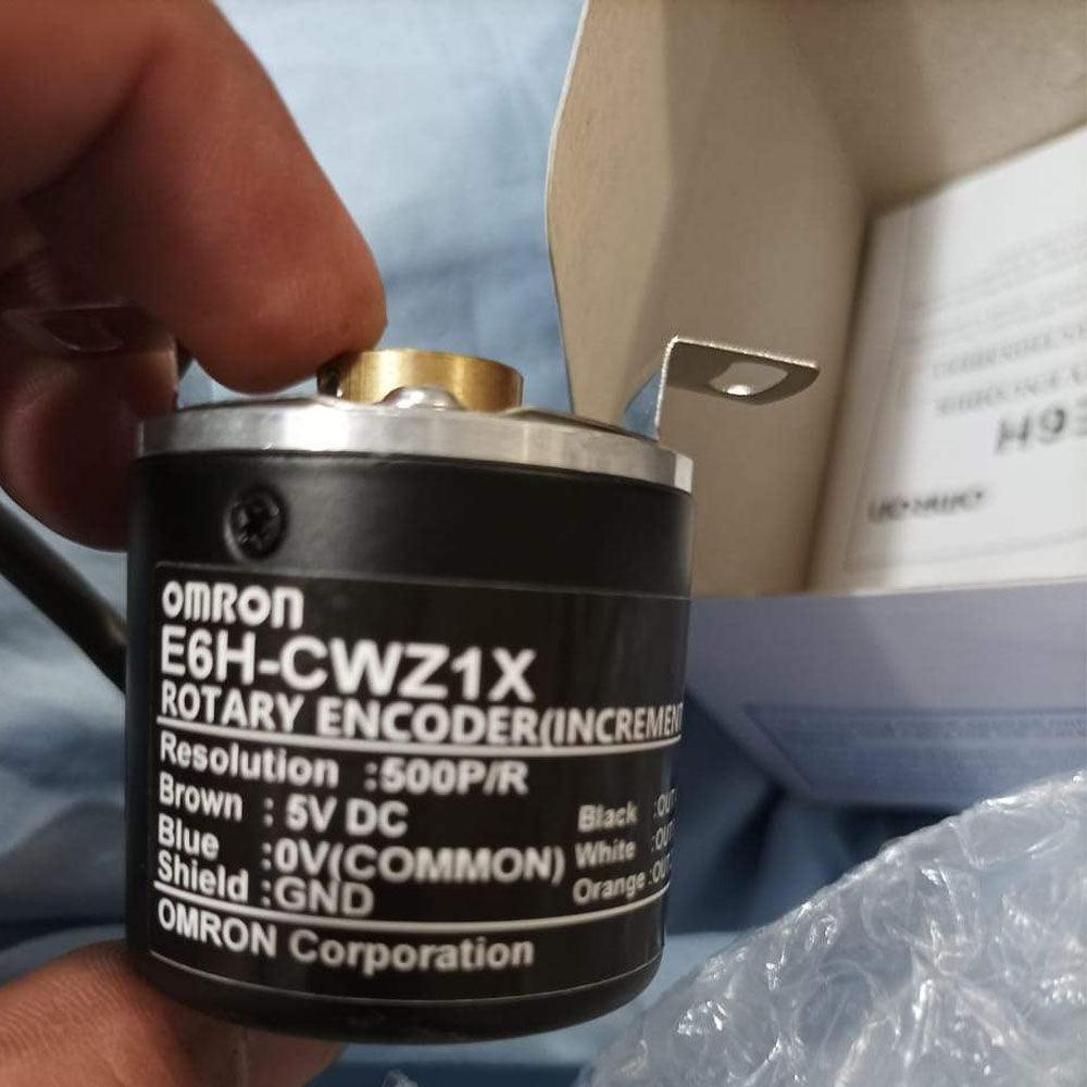 Omron Incremental Rotary Encoder E6H-CWZ1X 1024ppr in Pakistan