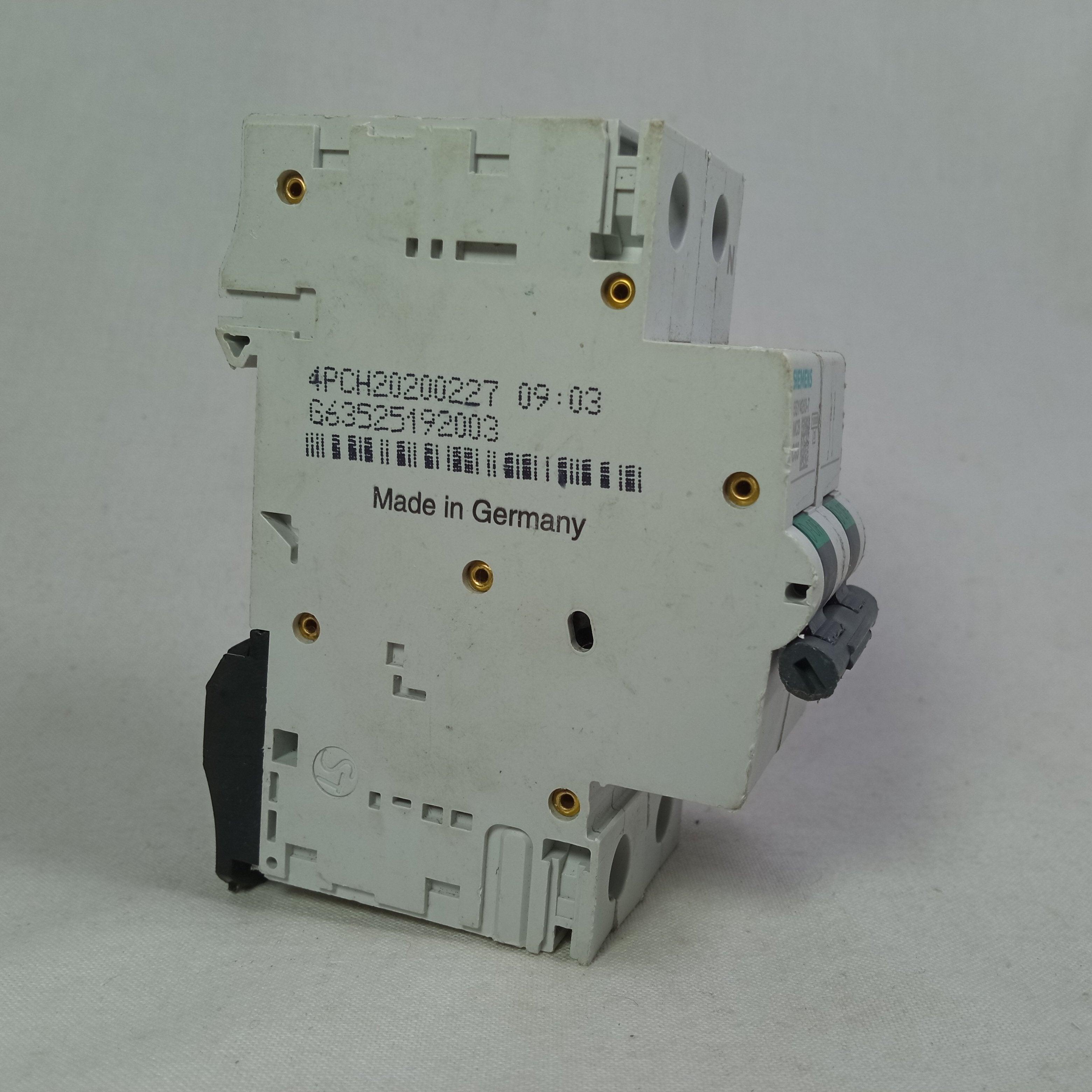 MCB AC Circuit Breaker 5SY4263-7 SEIMENS in Pakistan - 1 Pole / 16A thumbnail 4