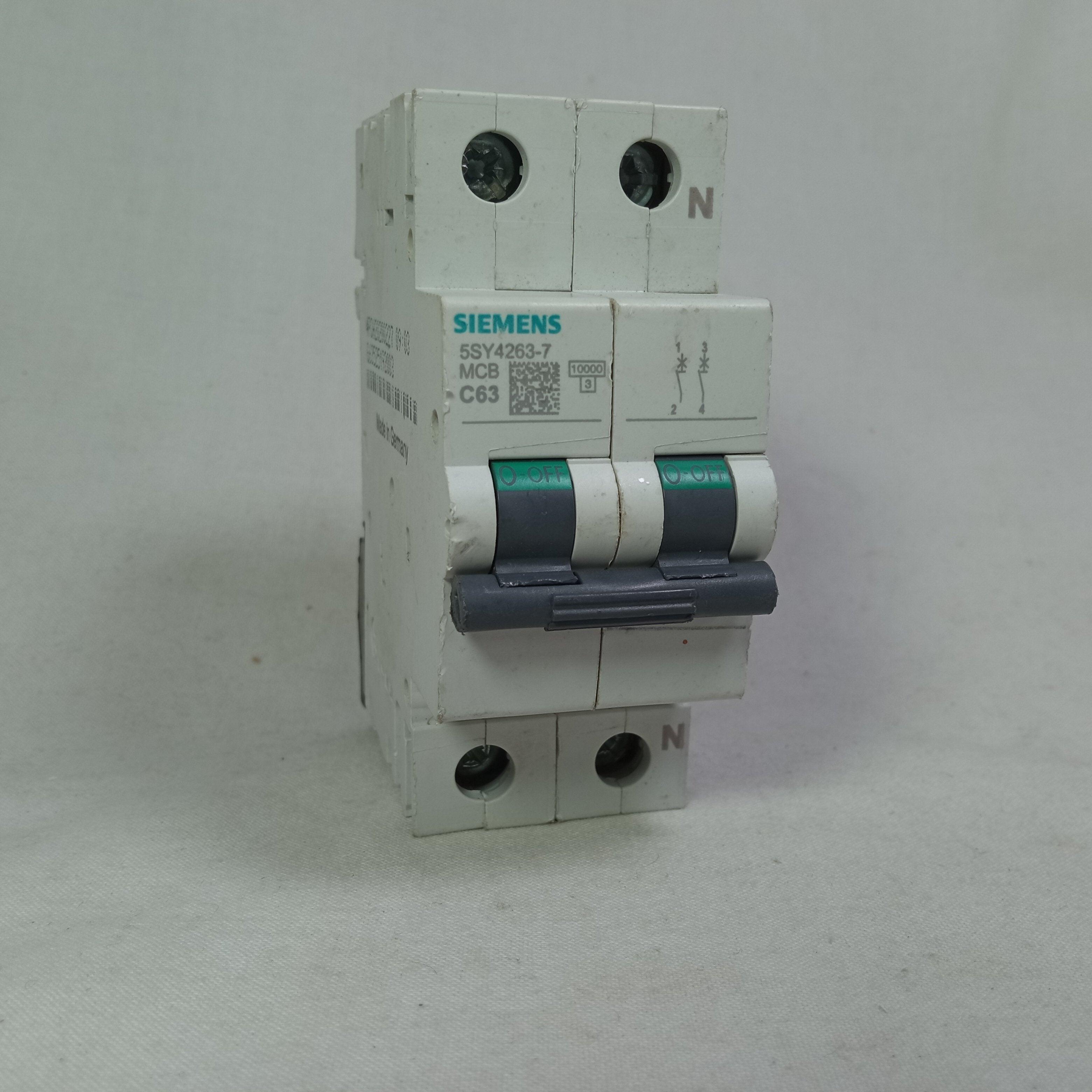 MCB AC Circuit Breaker 5SY4263-7 SEIMENS in Pakistan - 2 Poles / 63A thumbnail 2