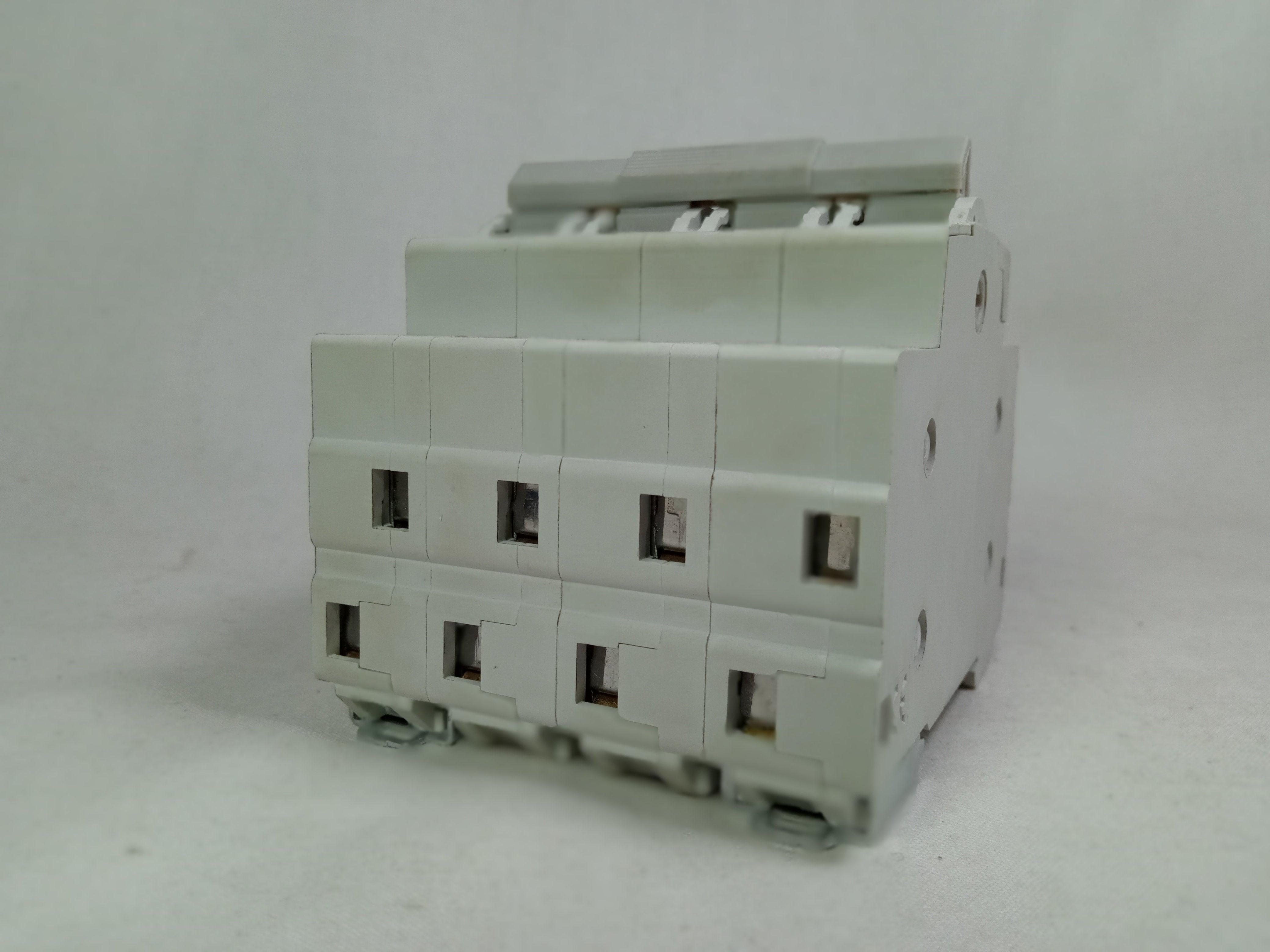 4 Pole Din Rail Change Over Switch SF 419G 63A 400V in Pakistan thumbnail 4