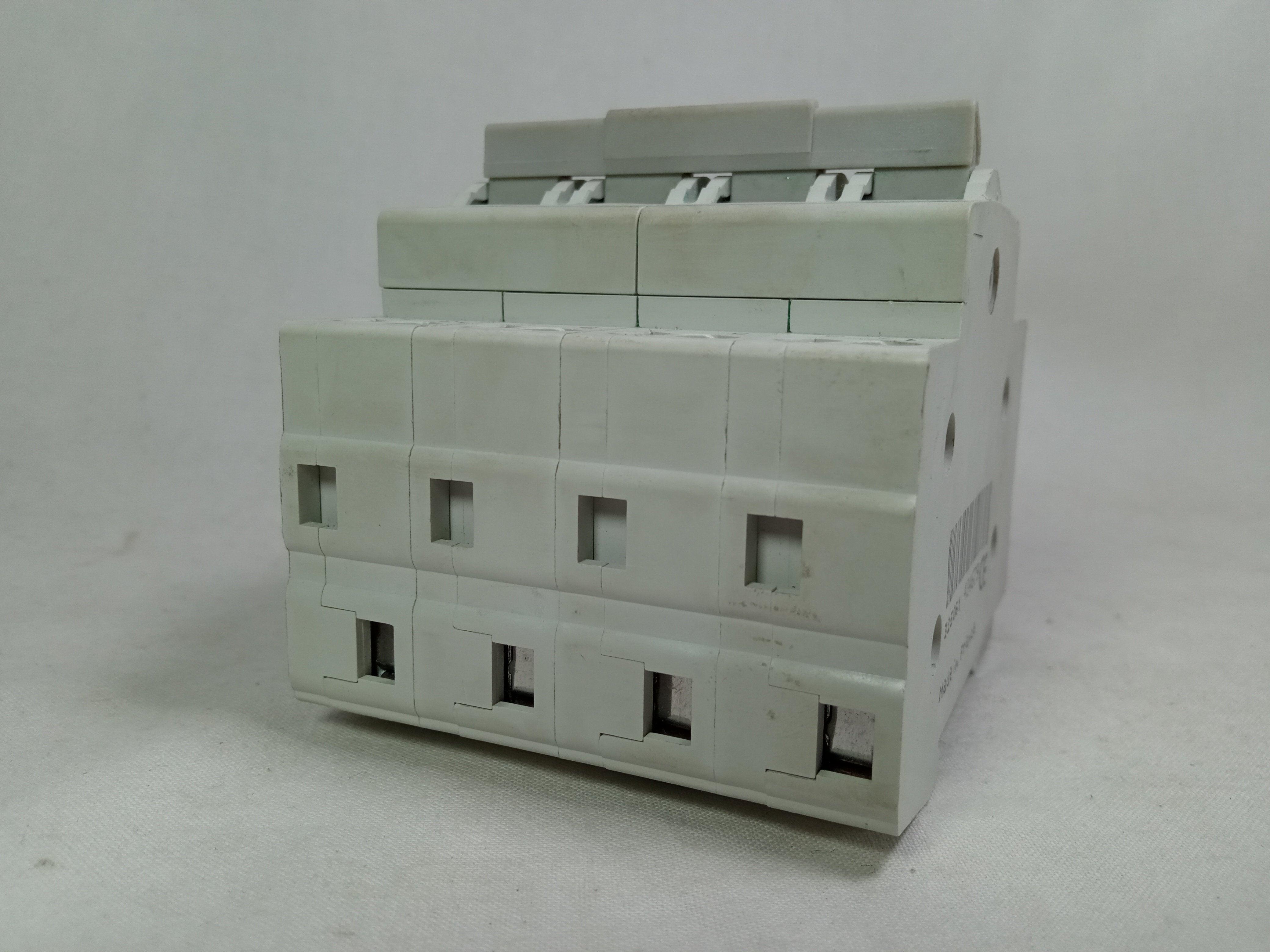 4 Pole Din Rail Change Over Switch SF 419G 63A 400V in Pakistan thumbnail 5