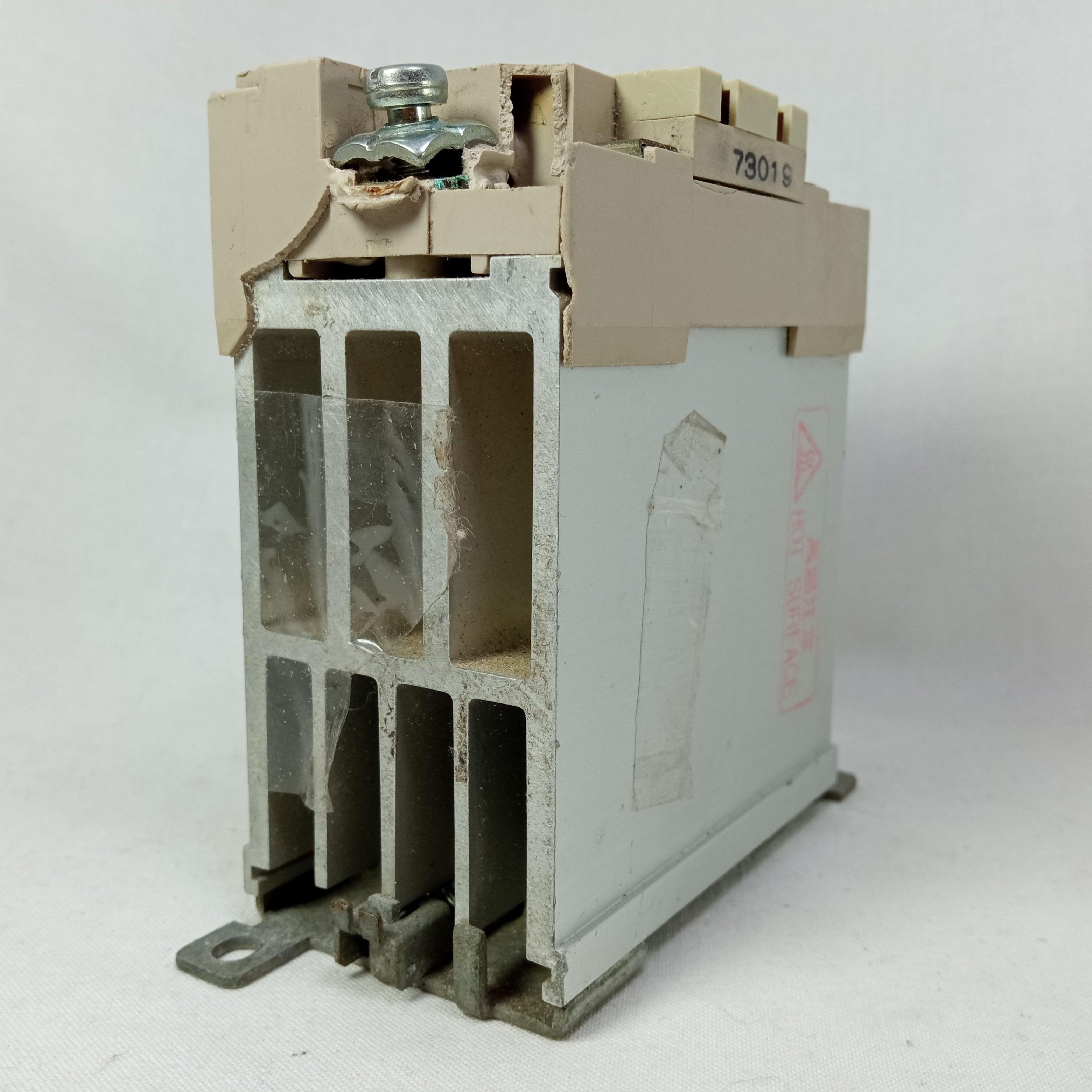 Omron G32A Power Device Relay Cartridge 24-240VAC in Pakistan - 10A thumbnail 3