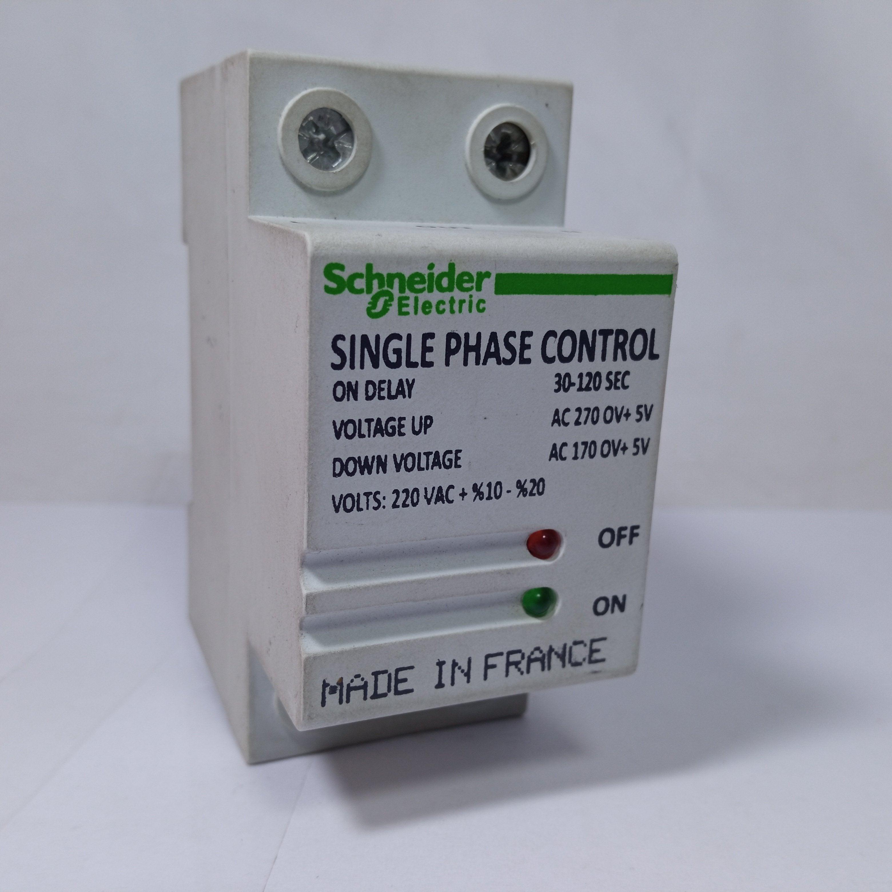 220V Under Over Voltage Protector Circuit Breaker Single Phase Control