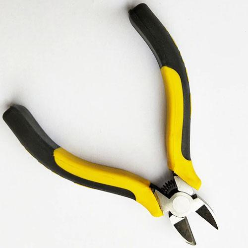 BOSI 6 & 8 Steel Diagonal Cutter Pliers in Pakistan - 6 inch thumbnail 2
