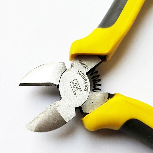 BOSI 6 & 8 Steel Diagonal Cutter Pliers in Pakistan - 6 inch thumbnail 3