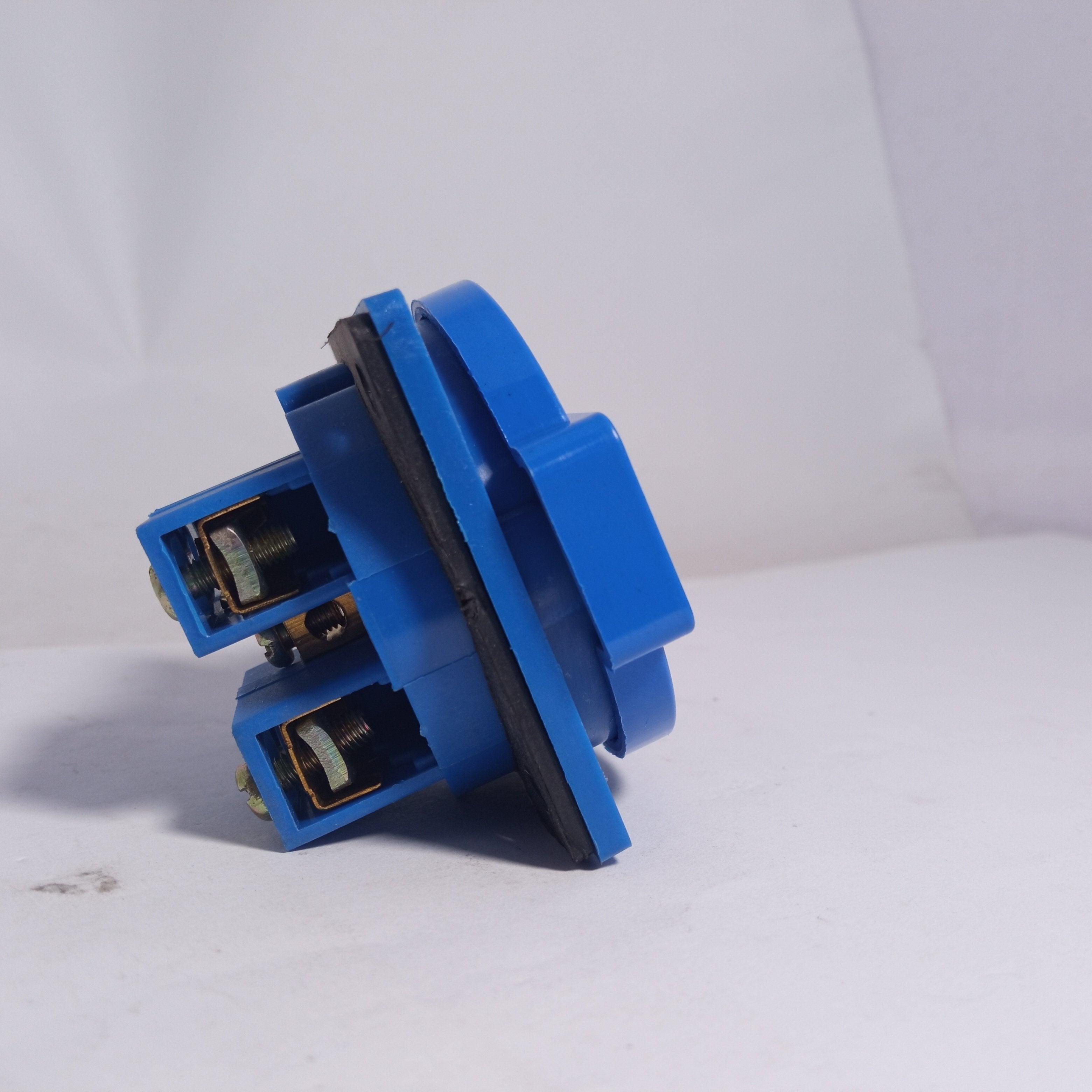 Single-phase 16A 200V-250V Industrial Socket thumbnail 4