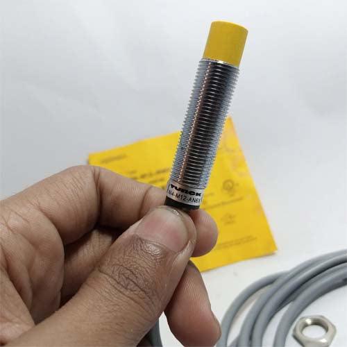 NI4-M12-AN6X Proximity Sensor 4mm Sensing Distance in Pakistan thumbnail 2