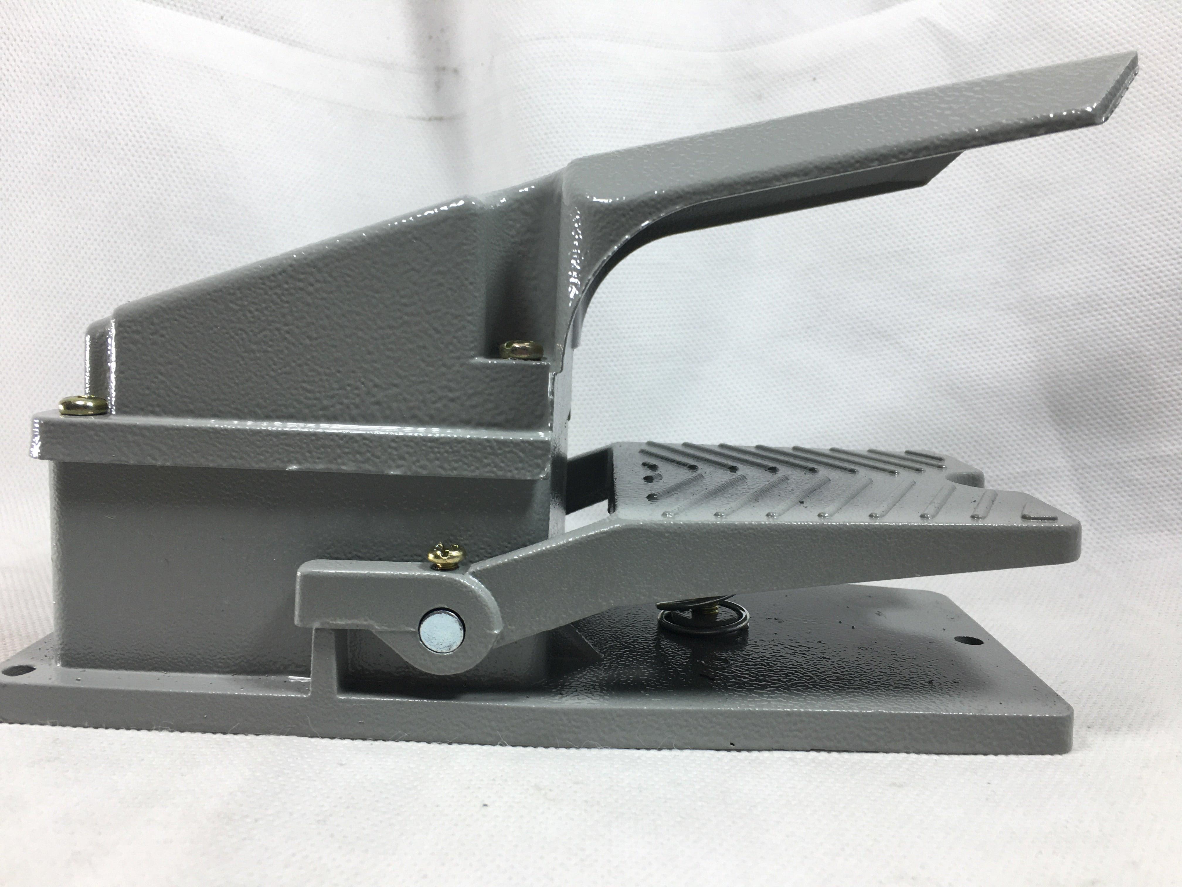 LT4 Foot Switch Pedal 10A 220V-380V AC in Pakistan