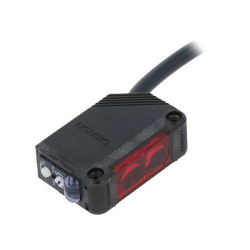 E3Z-R81 2M Omron Photoelectric Sensor in Pakistan thumbnail 3