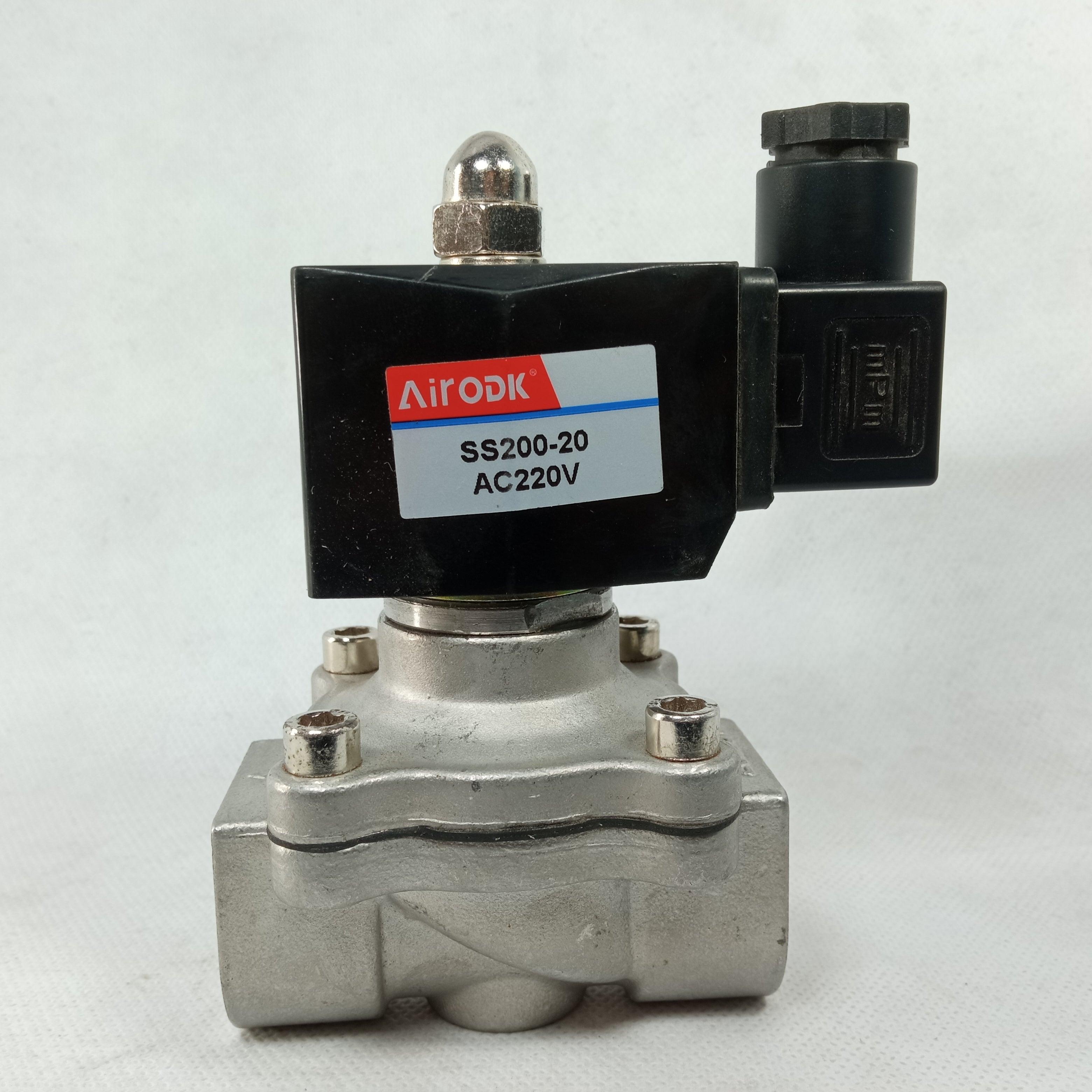 Solenoid Valve SS AC220V in Pakistan - 1 inch