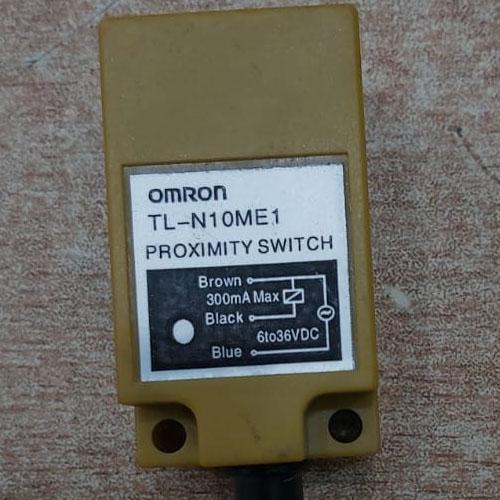 Omron TL-N10ME1 Proximity Sensor Lot condition in Pakistan