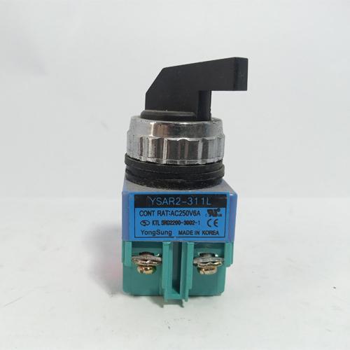 YONGSUNG 3-Position Rotary Switch YSAR2-311L 25mm in Pakistan
