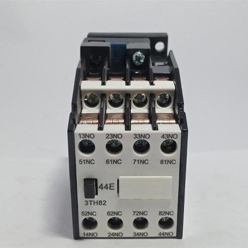 Siemens contactor relay 3TH82 thumbnail 2