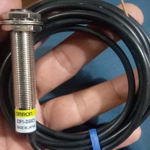 Omron Proximity Switch E3F1-DS5C1