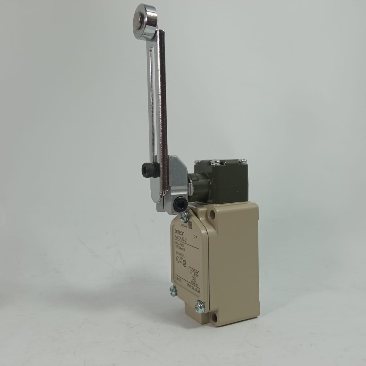 Omron WLCA12-2 Limit Switch for Industrial in Pakistan thumbnail 6