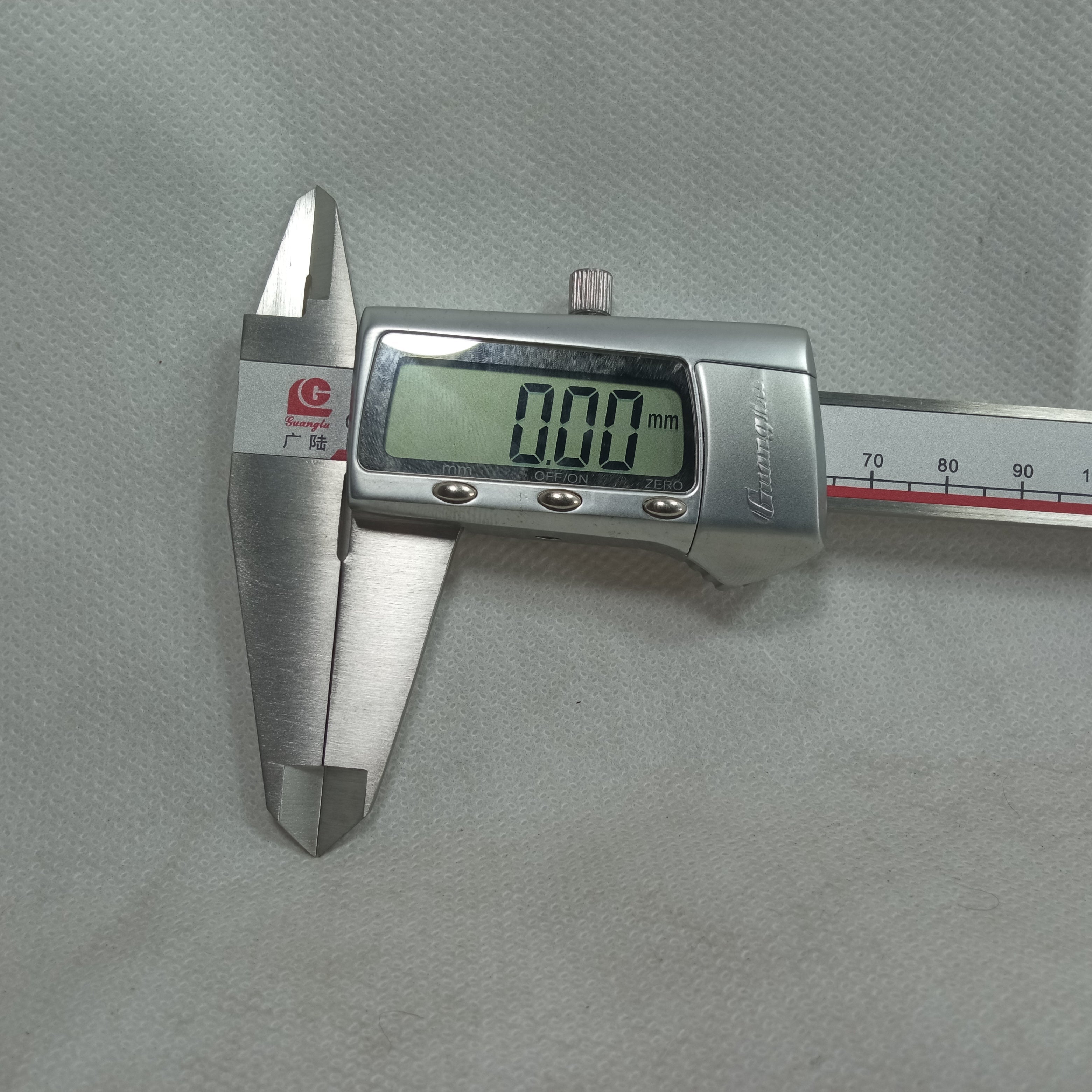Stainless Steel Digital Vernier Caliper GUANGLU Digital Caliper Measuring Tool in Pakistan - 6 Inch 150mm thumbnail 2