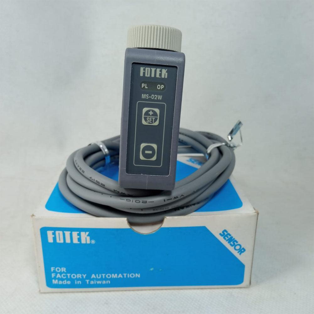 FOTEK MS-02W  Photoelectric Switch Color Mark Sensor in Pakistan
