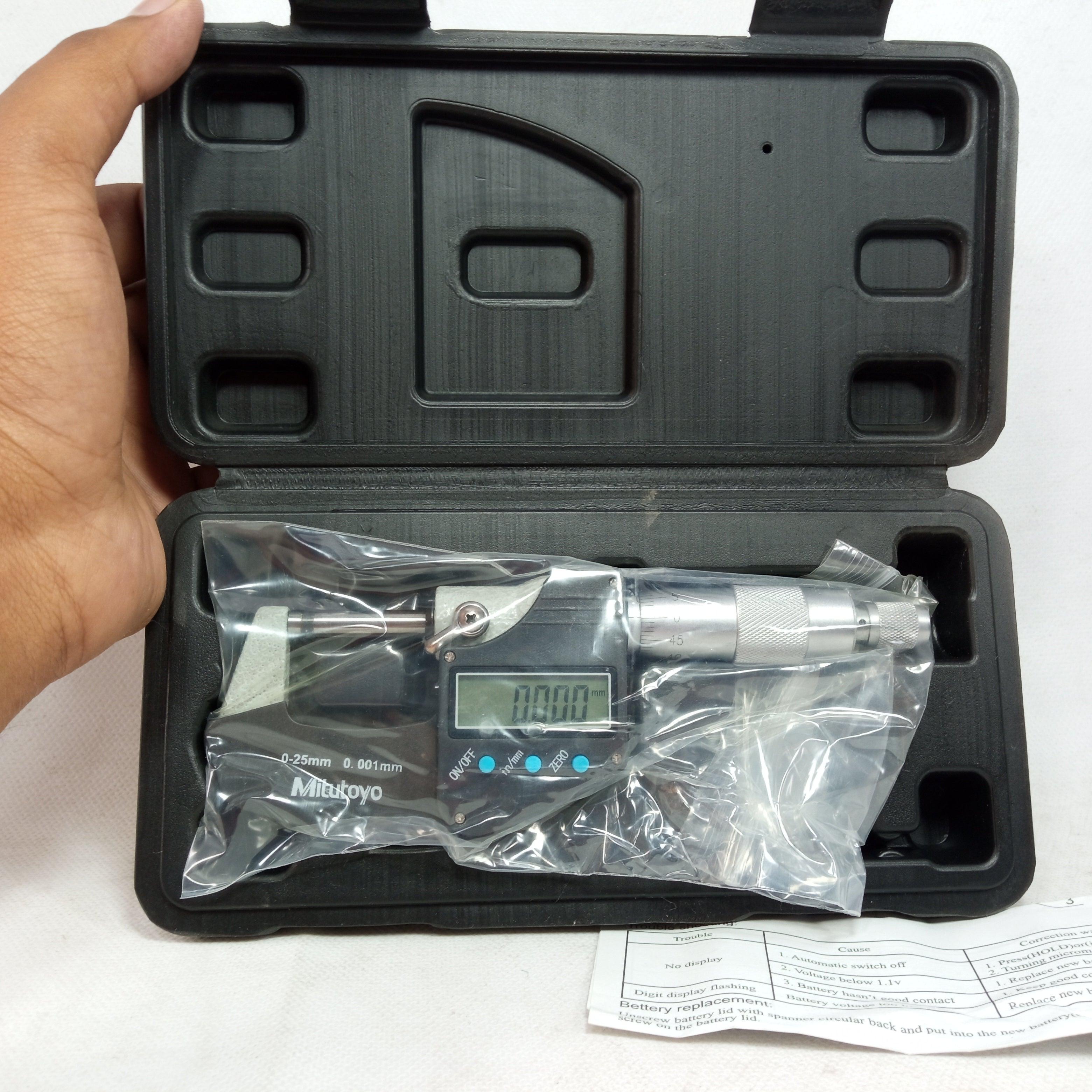 Mitutoyo Digital Screw Gauge Micro meter  0-25mm/0.001mm china made  in Pakistan thumbnail 2