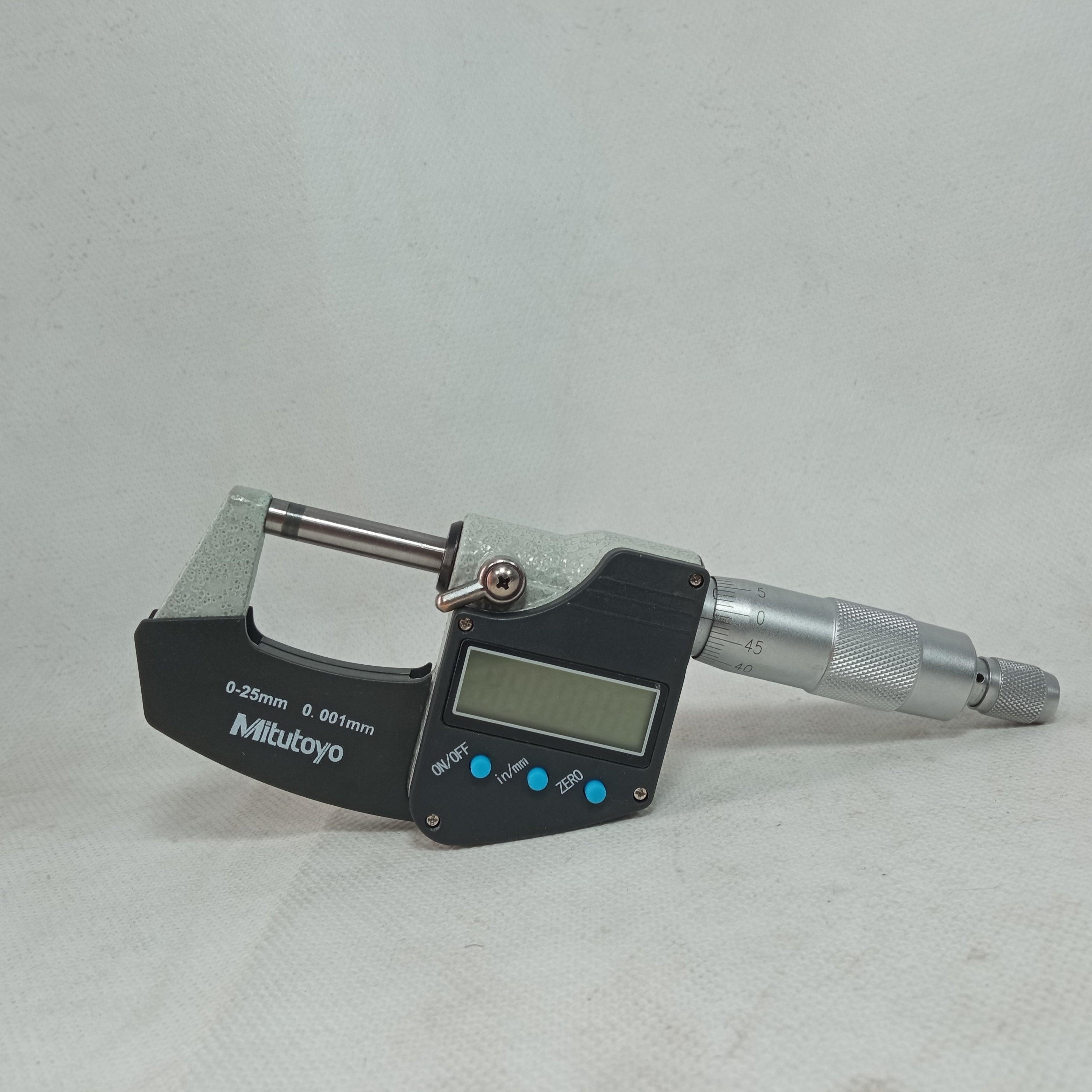 Mitutoyo Digital Screw Gauge Micro meter  0-25mm/0.001mm china made  in Pakistan thumbnail 6