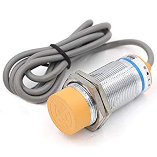 Omron Inductive Proximity Sensor E2K-X18MY2