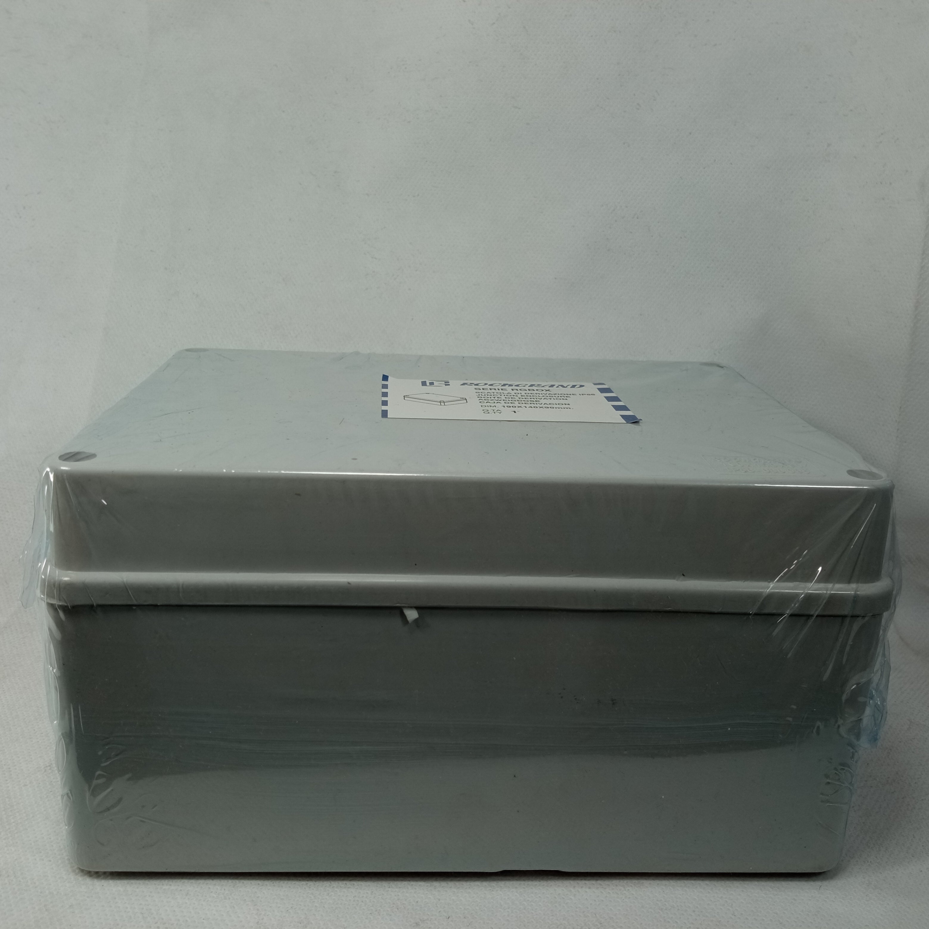 8 Inches Rectangle IP56 Adaptable PVC Junction Box 190 x 140 x 90mm in Pakistan thumbnail 3