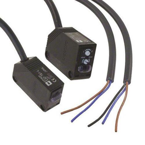 E3Z-T61 2M Compact Photoelectric Sensor with Built in Amplifier