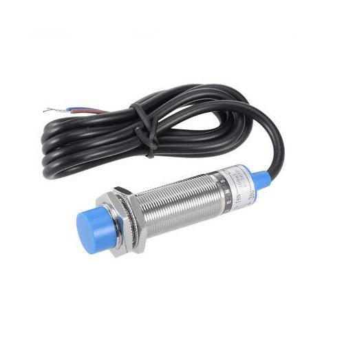 Proximity Sensor high RPM 8mm tip size 1mm sensing distance PNP
