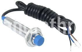 Proximity Sensor high RPM 8mm tip size 1mm sensing distance PNP thumbnail 2
