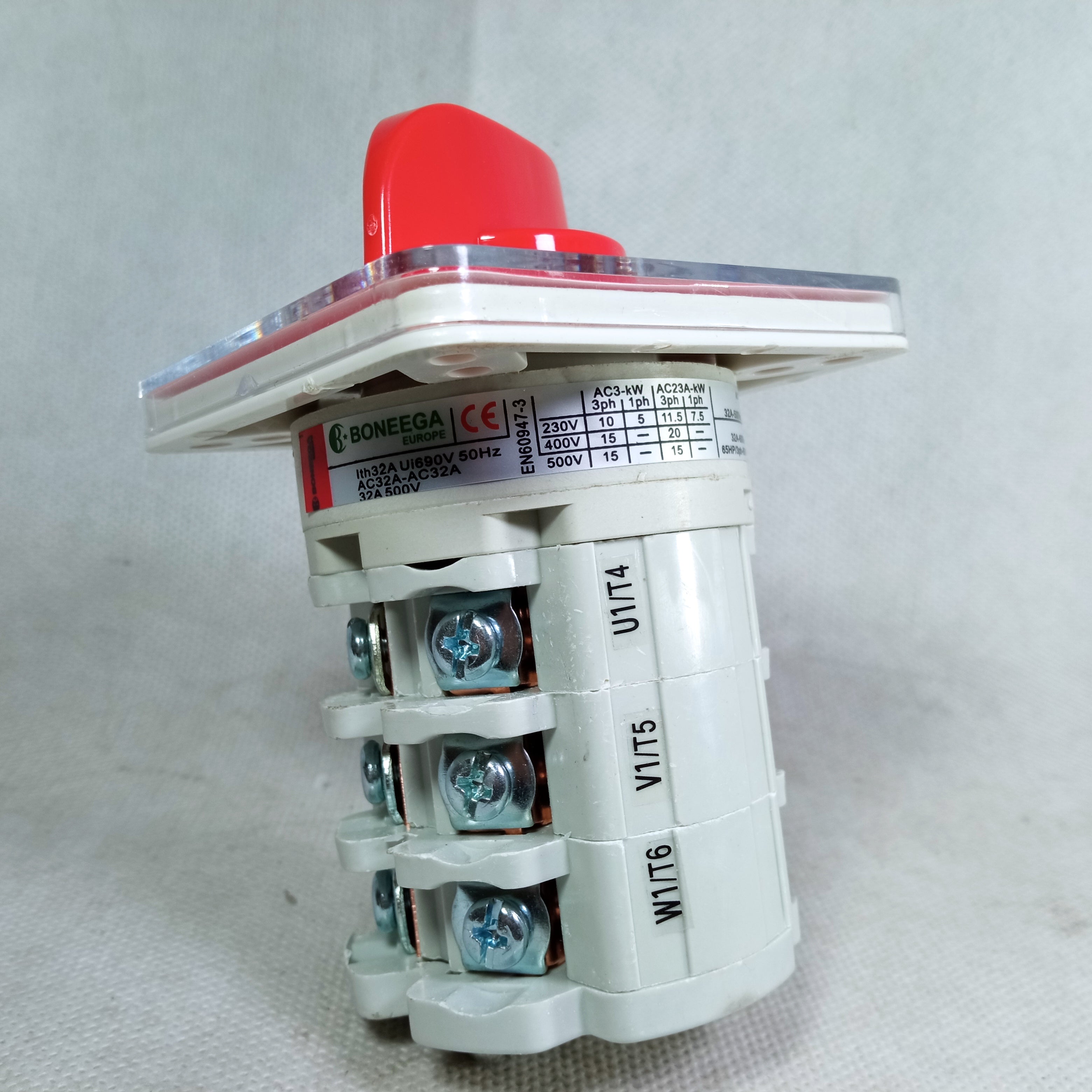 Boneega Rotary Changeover Switch 2 3 4 Pole 1-0-2 in Pakistan - 75A / 3 Pole thumbnail 4