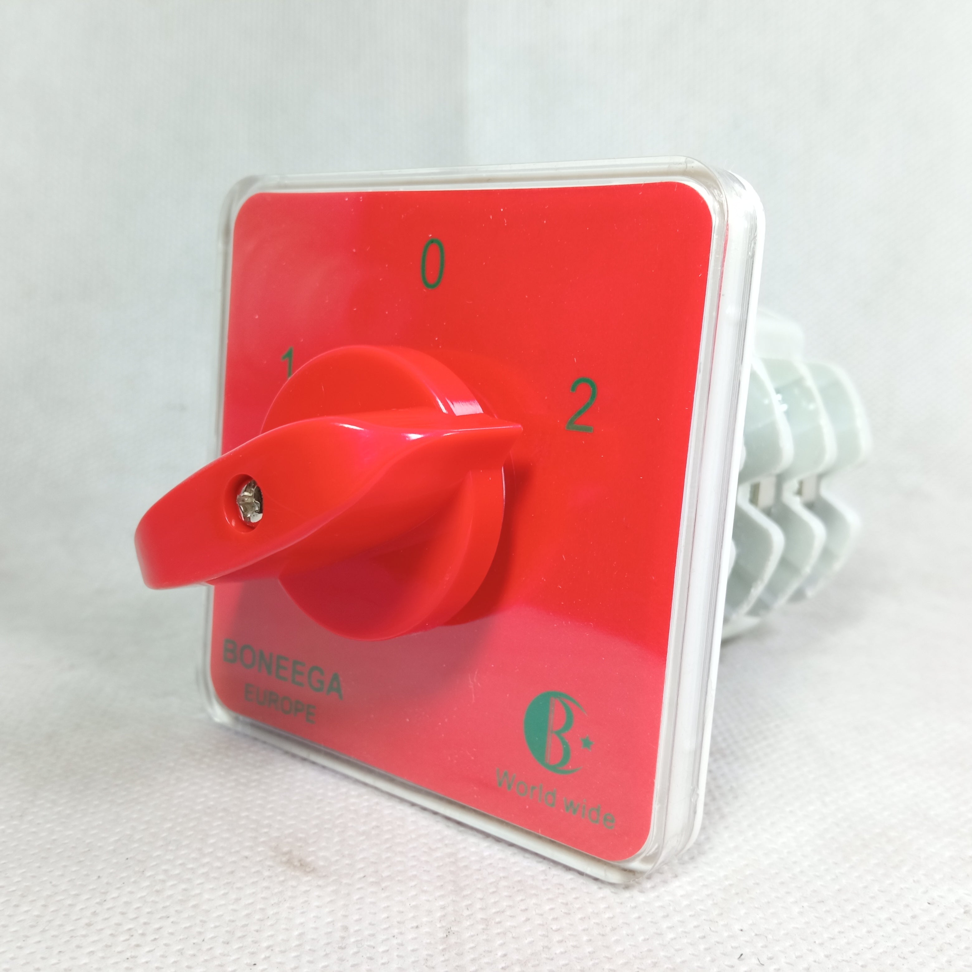 Boneega Rotary Changeover Switch 2 3 4 Pole 1-0-2 in Pakistan - 75A / 2 pole thumbnail 3