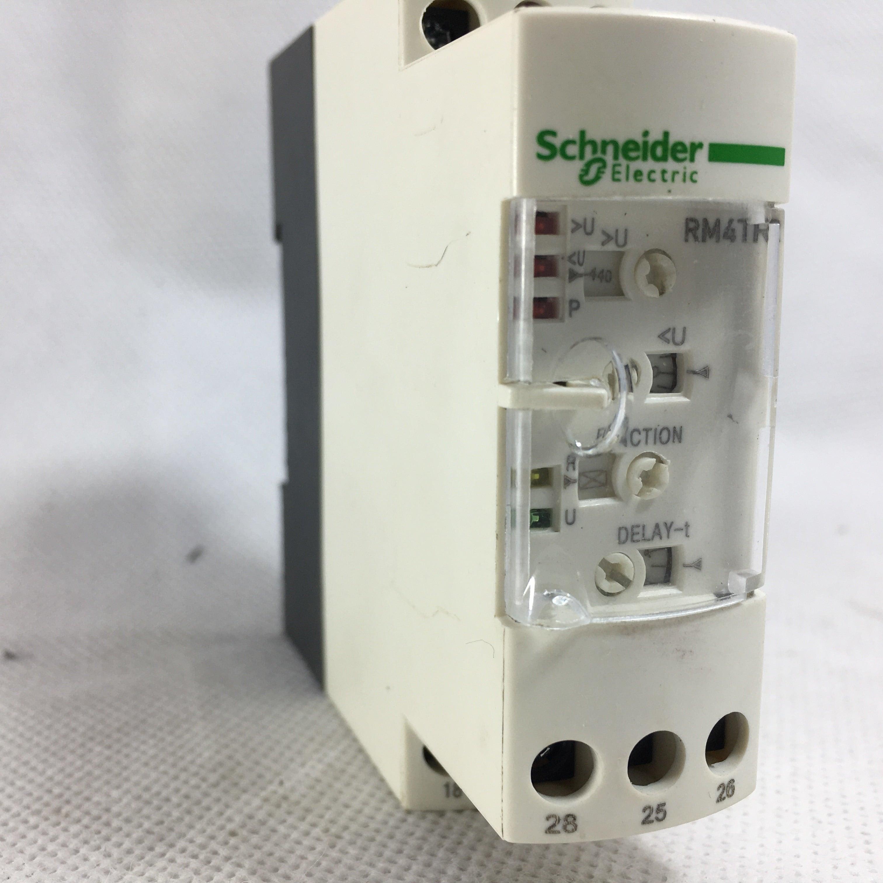 RM4TR32 1pcs New Schneider Relay used  in Pakistan thumbnail 5