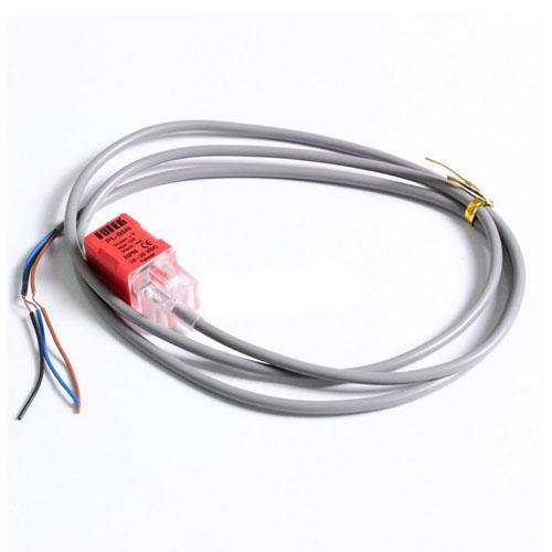 Fotek Proximity Sensor PL-05N 5mm NPN out DC10-30V IP67 in Pakistan thumbnail 2