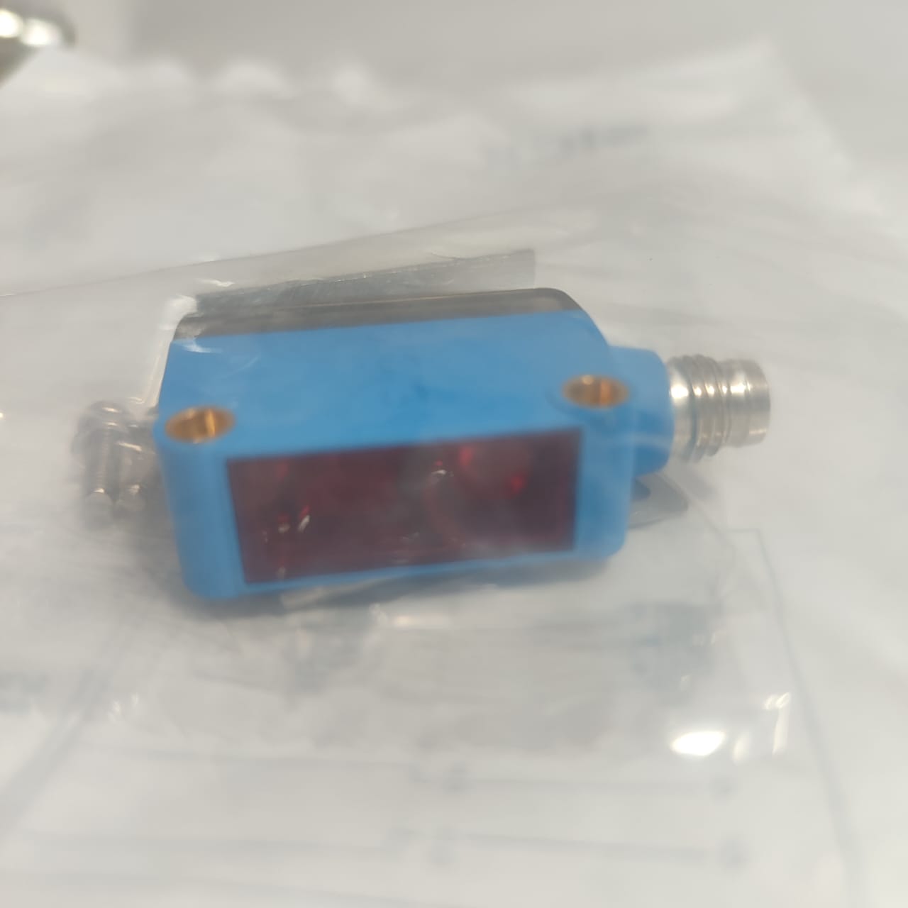 SICK GTB6 Photoelectric Block Sensor in Pakistan thumbnail 2