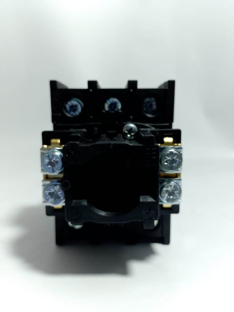 EATON P1-25 Manual Motor Controller Switch in Pakistan - 3pole/25A thumbnail 7