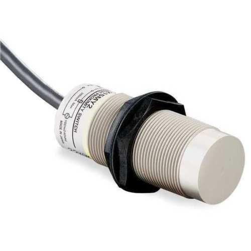 Proximity Sensor,Capacitive,18mm,NC OMRON E2K-X8MY2